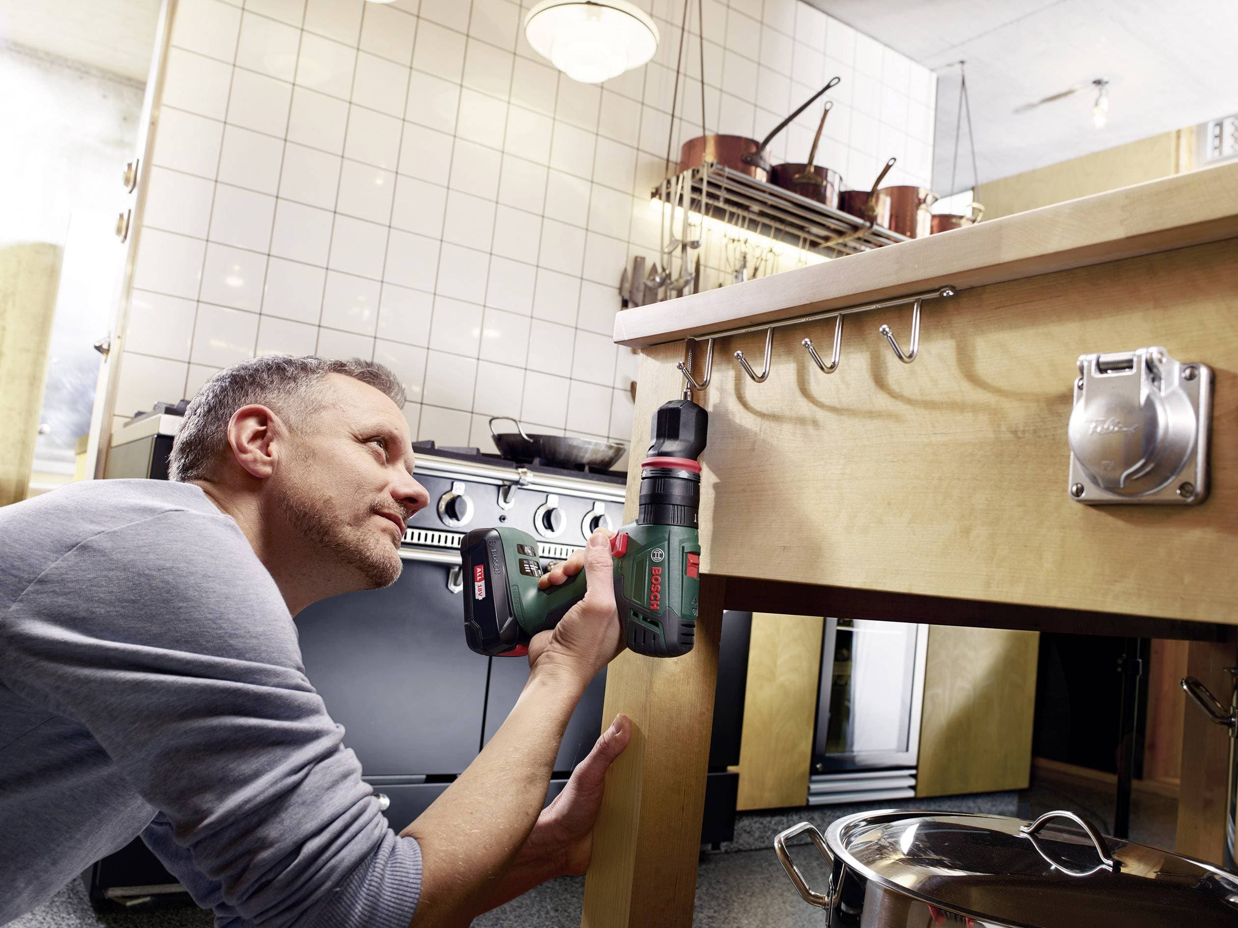 Akumulatorska udarna bušilica-odvrtač Bosch AdvancedImpact 18 QuickSnap, solo, 06039A3402 - slika 4