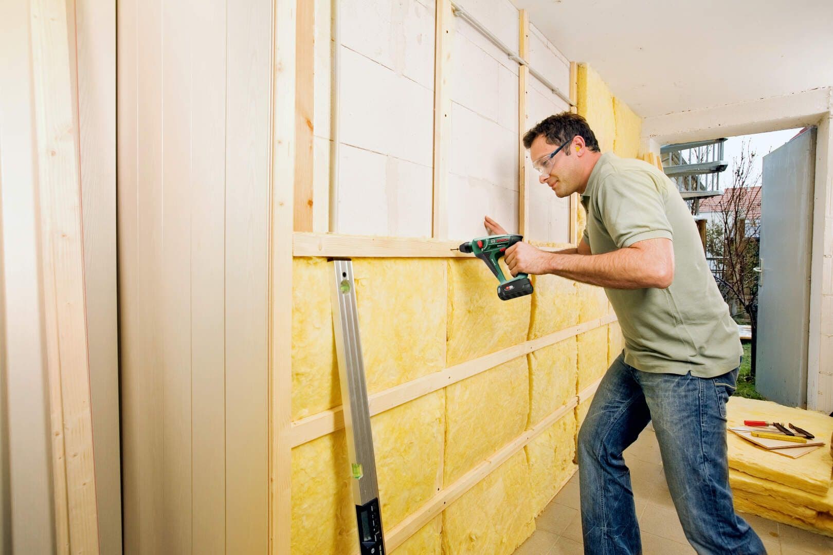 Akumulatorski elektro-pneumatski čekić Bosch Uneo Maxx, solo, 060395230C - slika 2