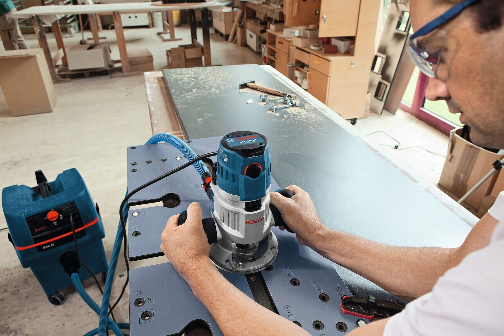 Bosch GMF 1600 CE Površinska glodalica-ober frezer, 1.600W - slika 9