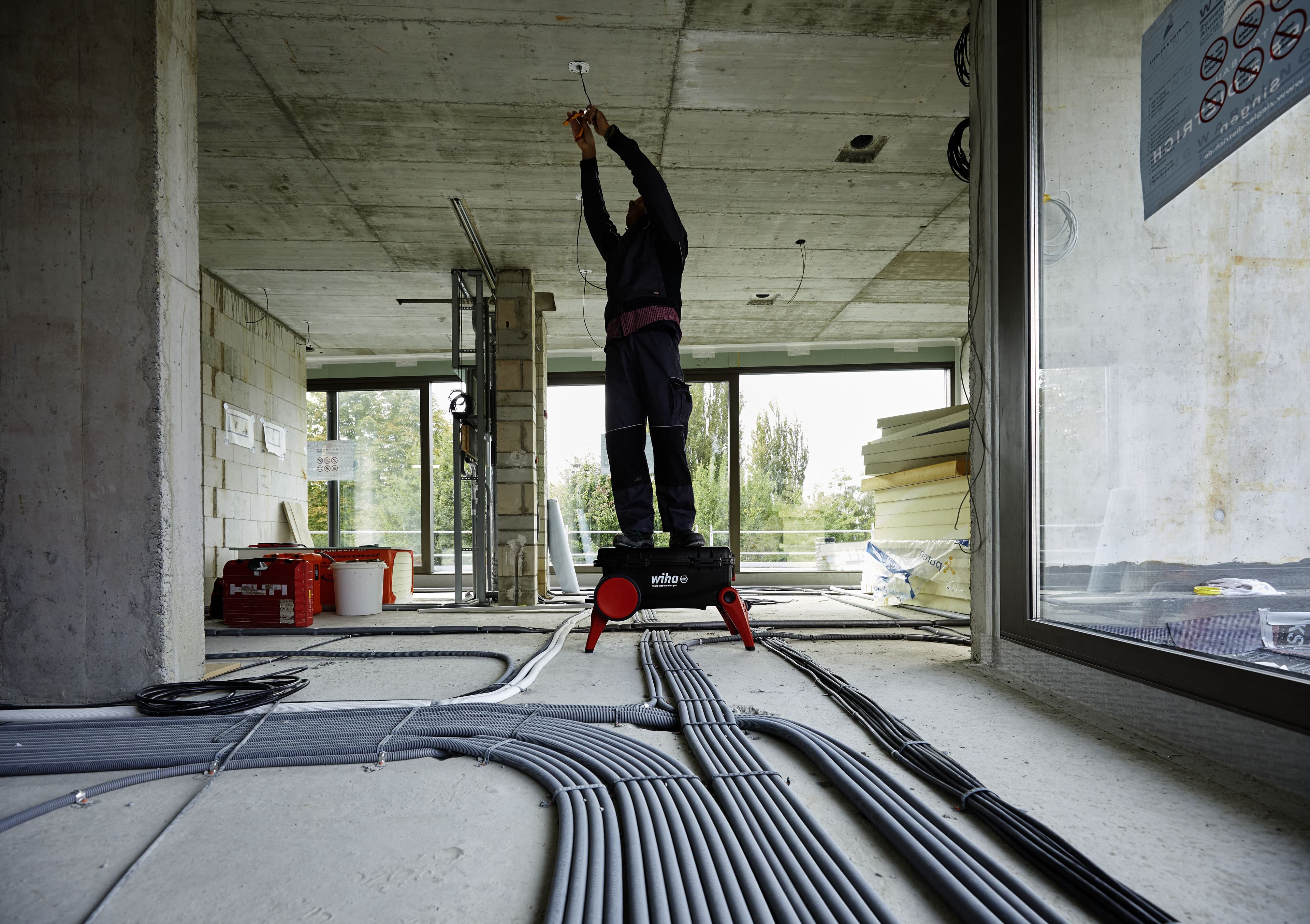 Wiha 44128 set alata, XXL III električarski, 106 delova - slika 11