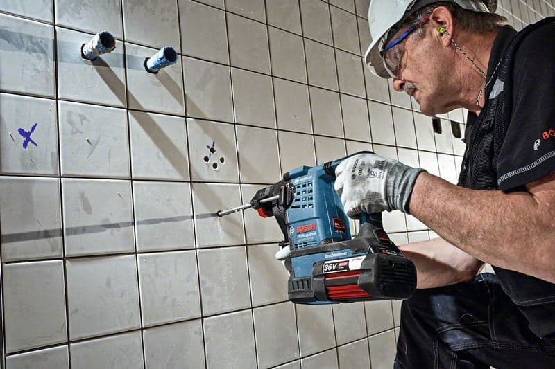 Bosch GBH 36 V-LI Plus Akumulatorski elektro-pneumatski čekić / bušilica, 2x4.0Ah - slika 16