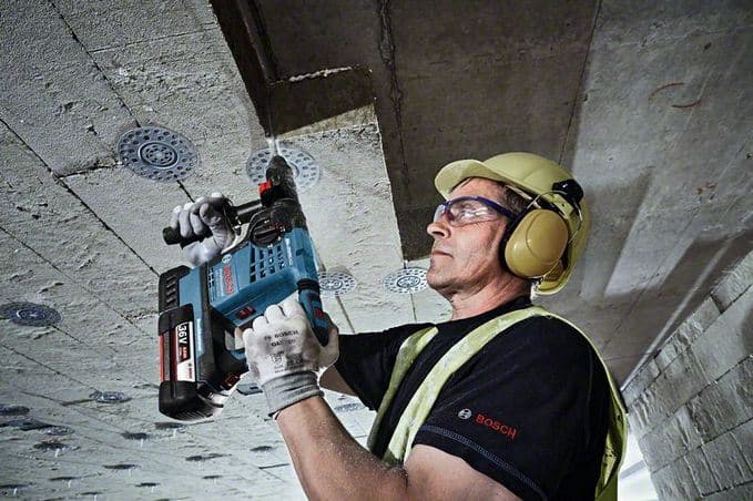 Bosch GBH 36 VF-LI Plus elektro-pneumatski čekić, 2x4.0Ah - slika 6
