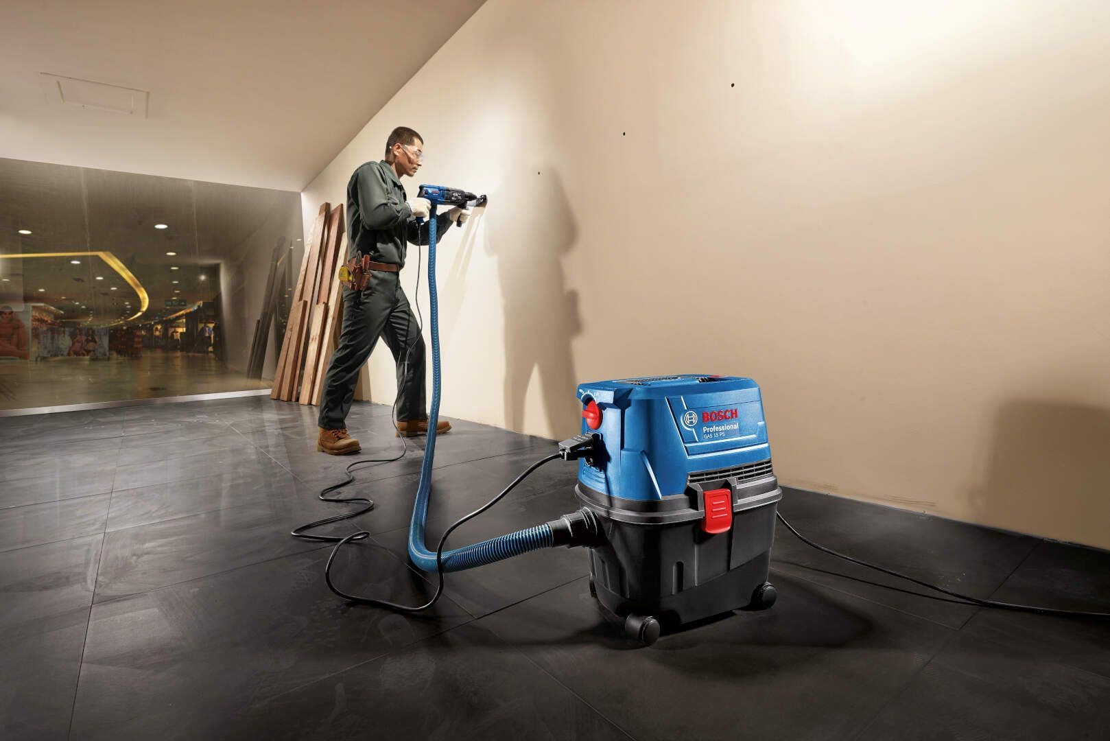 Bosch GAS 15 usisivač za suvo-mokro usisavanje, 1.100W - slika 4