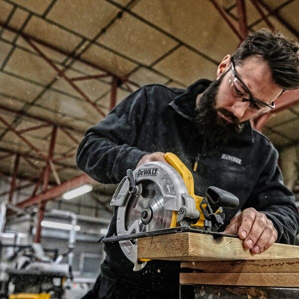 DeWalt DWE560 ručna kružna testera, 1.350 W - slika 3