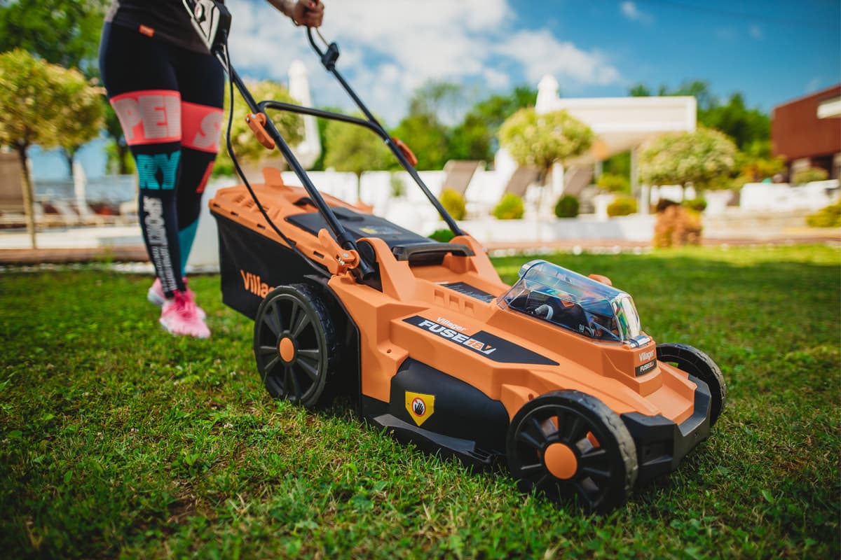 Villager Fuse akumulatorska brushless kosacica Villy 4340 E-2BCB - slika 2