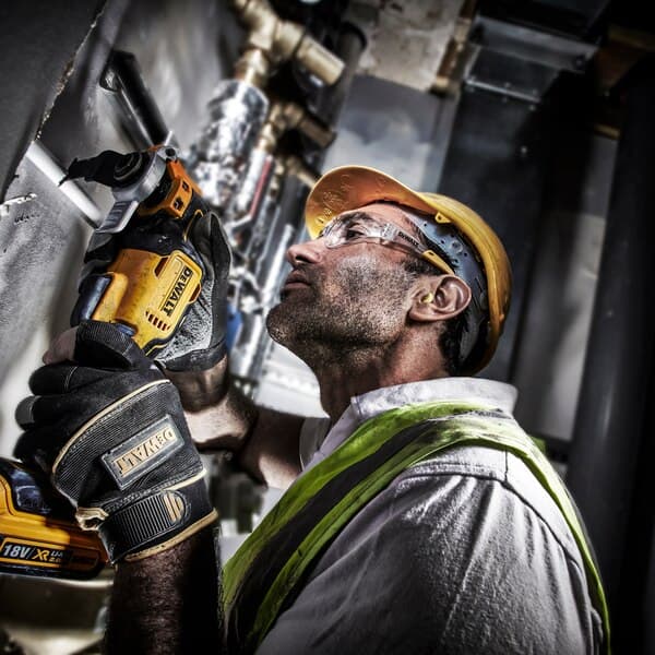 DeWalt DCS356N Multifunkcionalni alat 18V XR Solo - slika 2