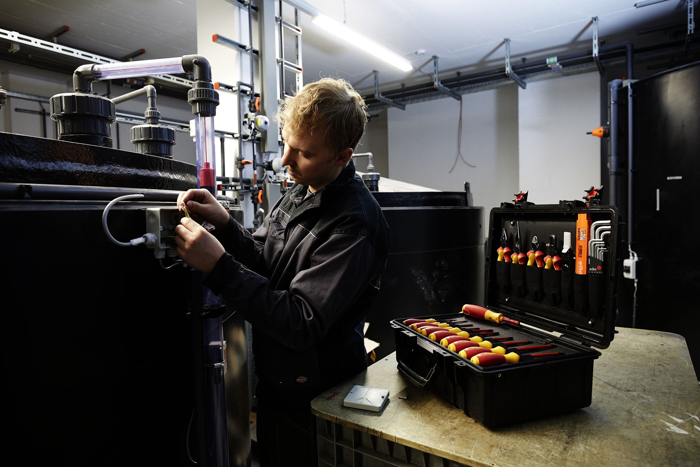 Wiha 45257 Set alata u koferu Basic set L električarski, 39-delni - slika 2