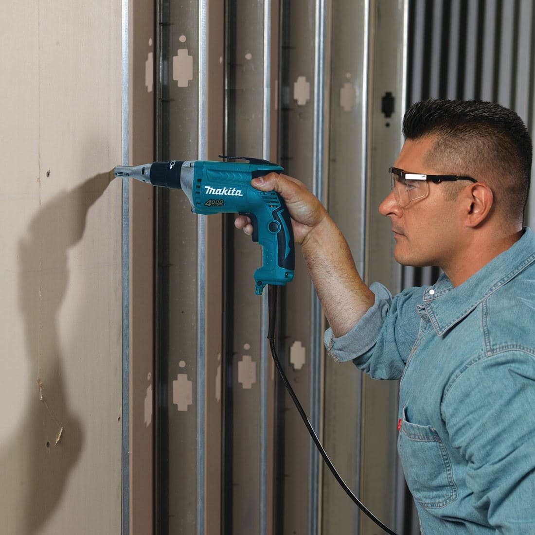Makita FS4300 šauber, 570W - slika 4