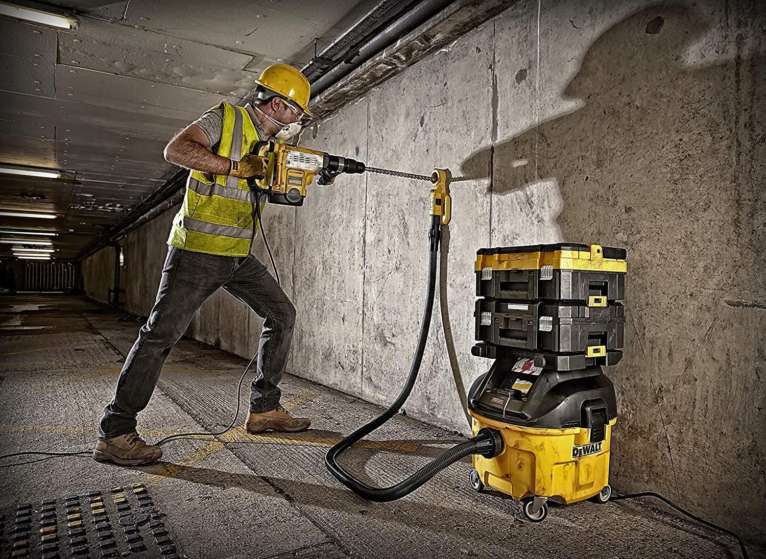DeWalt DWV901L Usisivač, 1400W - slika 2