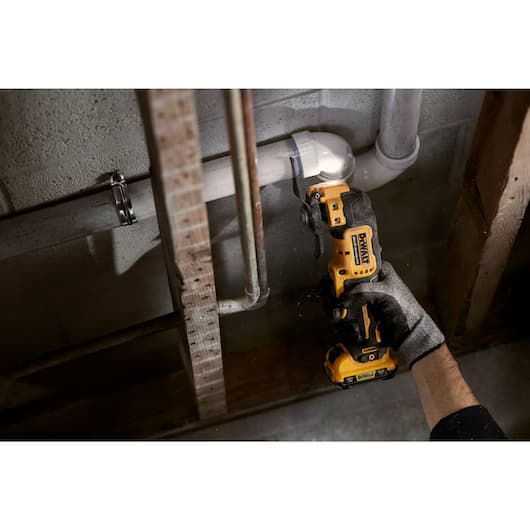 DeWalt DCS353D2 Akumulatorski renovator, 2x2Ah - slika 6