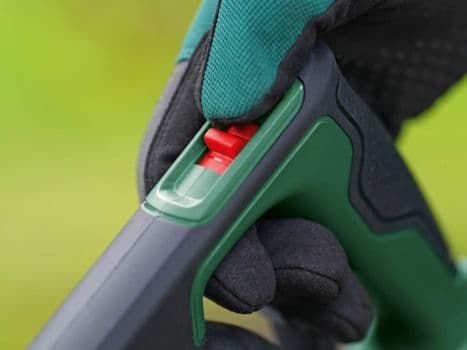 Bosch UniversalLeafBlower Akumulatorski duvač lišća 18V-130, 1x2,5 Ah 06008A0600 - slika 9