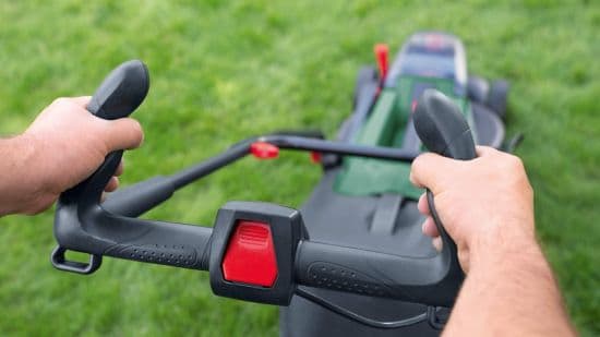 Bosch UniversalRotak Akumulatorska kosilica 37-550, 2x 18V, Solo 06008B9E01 - slika 11