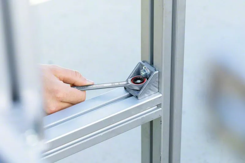 Bosch 10-delni set ključeva sa račnom, 1600A02AU0 - slika 3