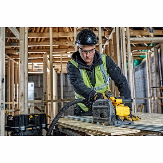 DeWalt DCS520T2 54V FlexVolt akumulatorski cirkular, 2x6.0Ah - slika 2
