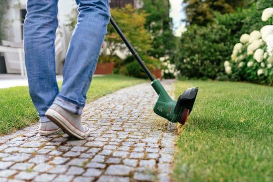Bosch EasyGrassCut 18V-230 Akumulatorski trimer za travu, bez baterije i punjača 06008C1A04 - slika 5