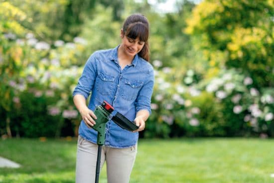 Bosch EasyGrassCut 18V-230 Akumulatorski trimer za travu, bez baterije i punjača 06008C1A04 - slika 4