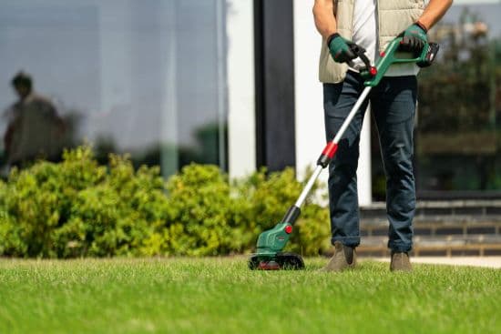 Bosch UniversalGrassCut 18V-23-450 Akumulatorski trimer za travu, bez baterije i punjača 06008C1G01 - slika 2