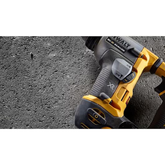 DeWalt DCH172N akumulatorska udarna bušilica SDS-plus 18V, bez baterije i punjača - slika 9