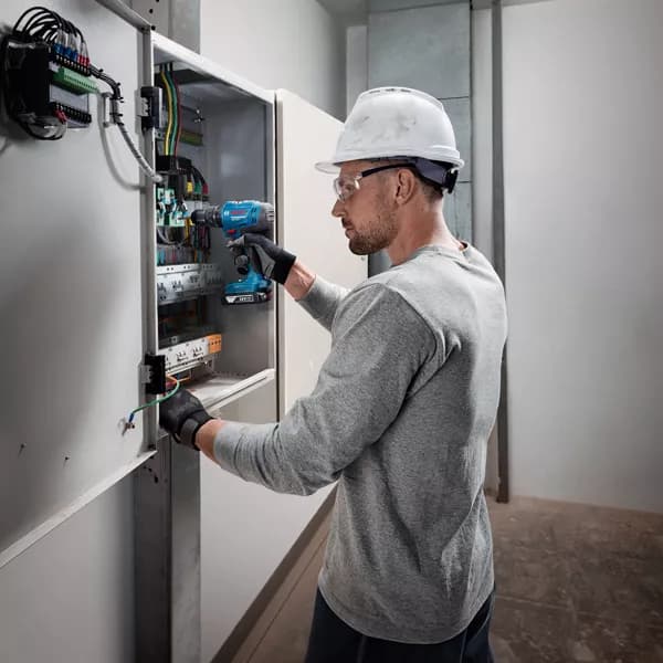 Bosch GSB 183-Li Akumulatorska vibraciona bušilica - odvrtač 2x2,0 Ah 06019K9100 - slika 4
