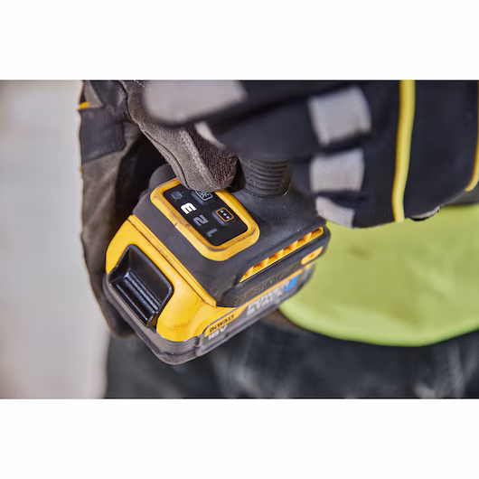 DeWalt DCF860NT Aku udarni zavrtač 18V, bez beterije i punjača, u koferu - slika 10