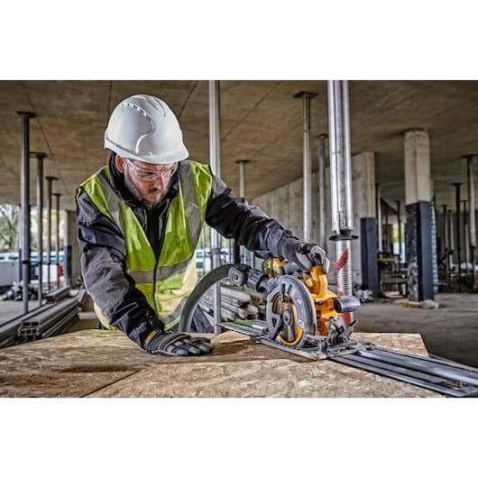 DeWalt DCS579NT Aku cirkular 190mm, bez baterije i punjača u TSTAK koferu - slika 6