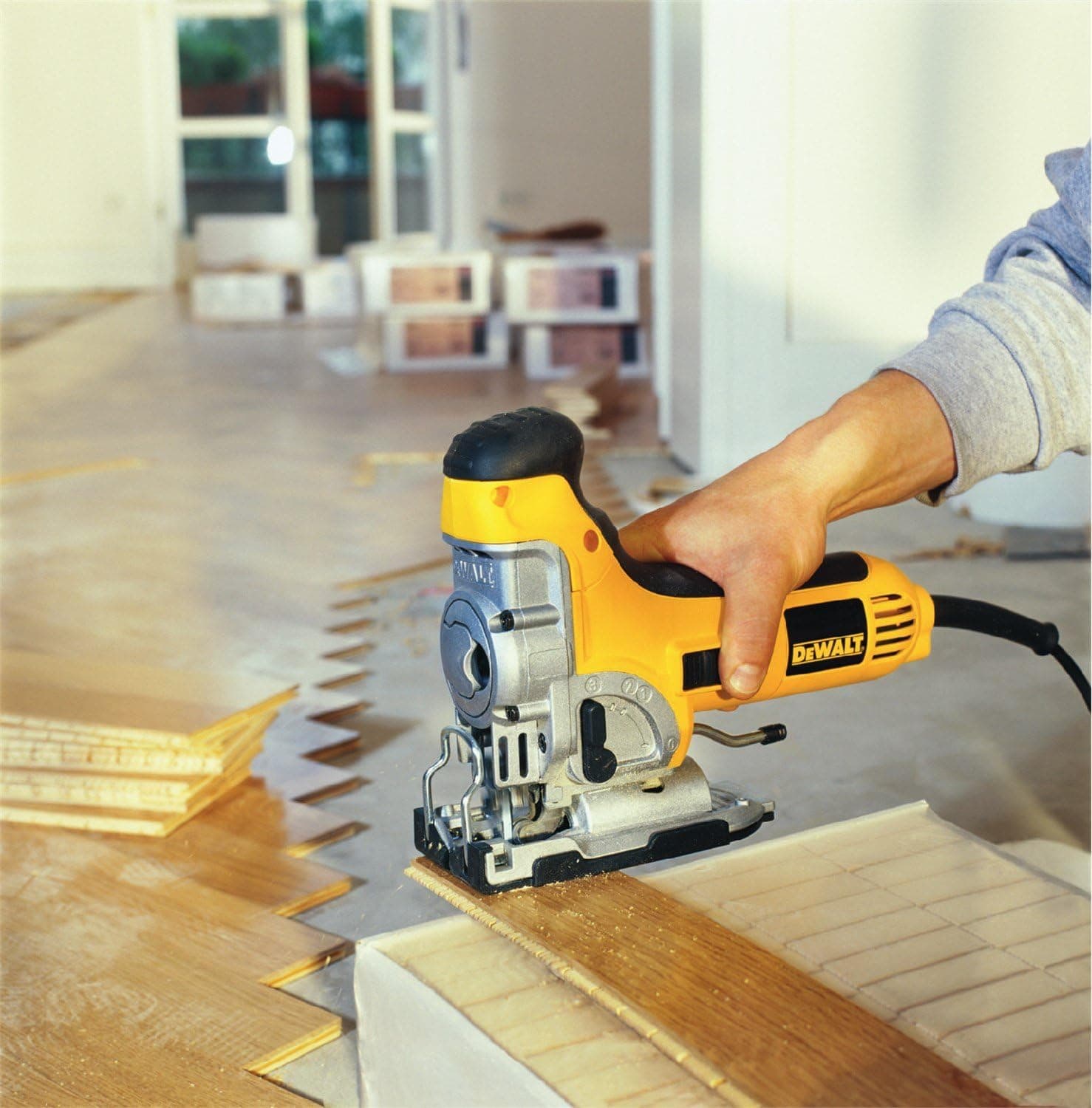 DeWalt DW333KT Ubodna testera 710W - slika 7