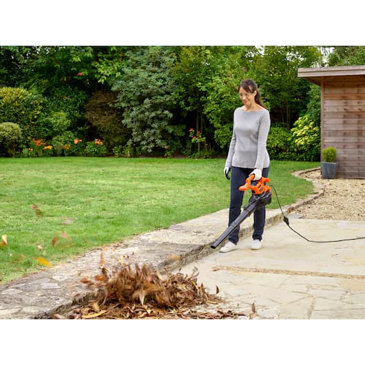 Black+Decker BEBLV260 Usisivač-duvač lišća 2600W - slika 8