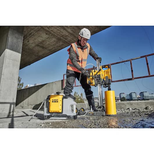 DeWalt DCE6820N Aku rezervoar za vodu 18V XR, bez baterije i punjača - slika 5