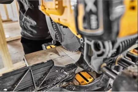 DeWalt DCS781N akumulatorska kružna testera, GER 54V - slika 6