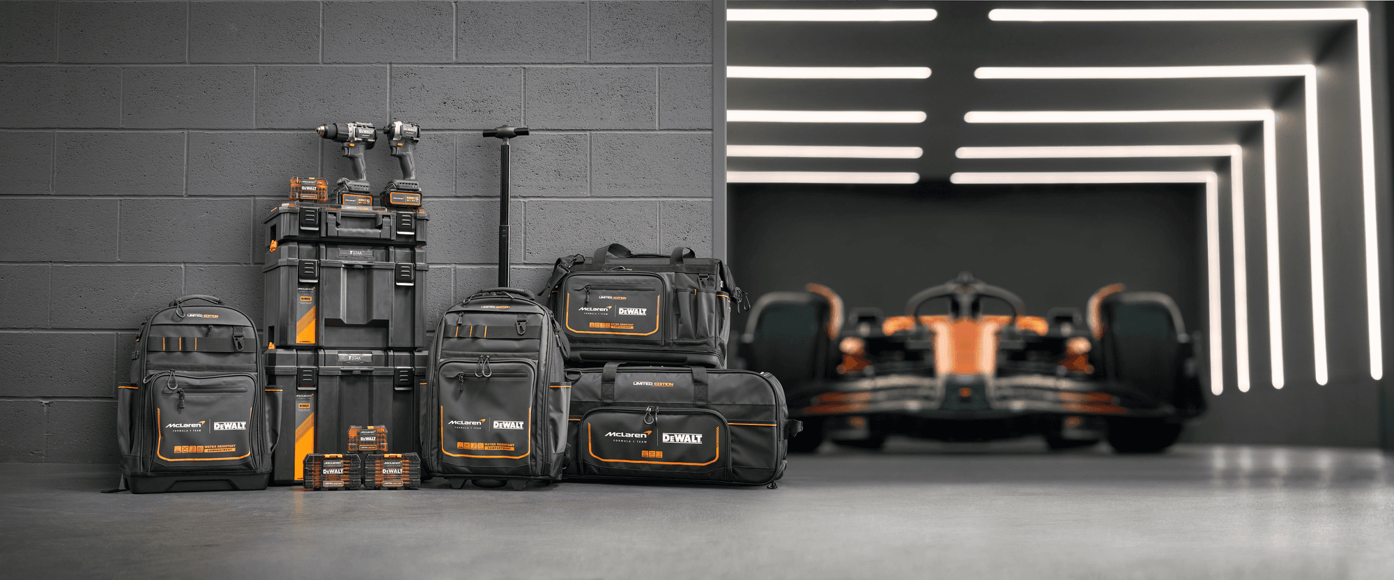 DeWALT DWST60101-9 ranac za alat, sa točkićima i teleskopskom ručkom - slika 6