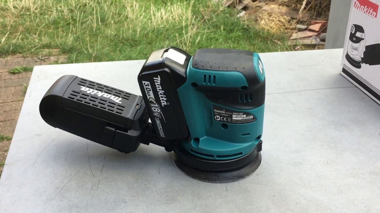 Makita DBO180Z Akumulatorska ekscentrična brusilica, bez baterija i punjača - slika 2
