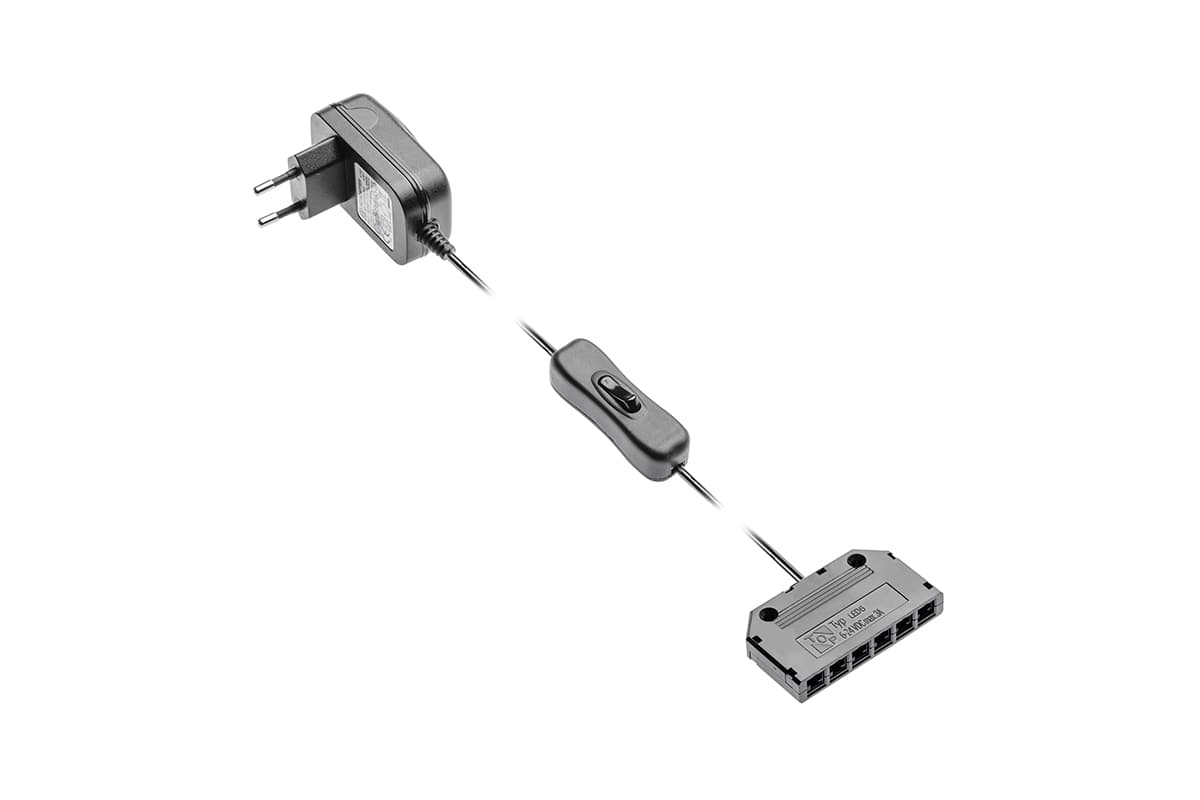 GTV LED transformator 12W, distributer za diode, nožni prekidač, LD-ZWND12-10