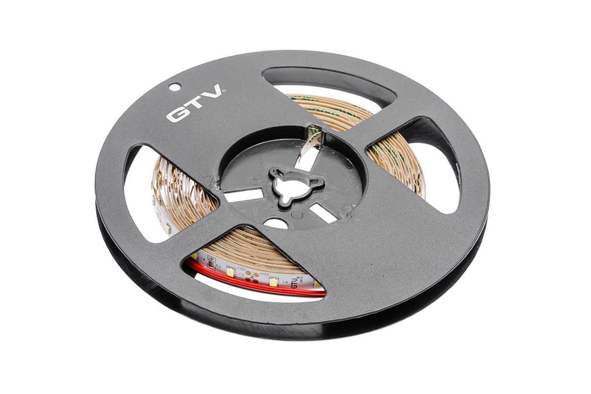 GTV Flash LED traka 2835, 300 LED toplo bela, 30W bez silikona, 8mm, rolna 5m IP 65, LD-2835-300-20-CB