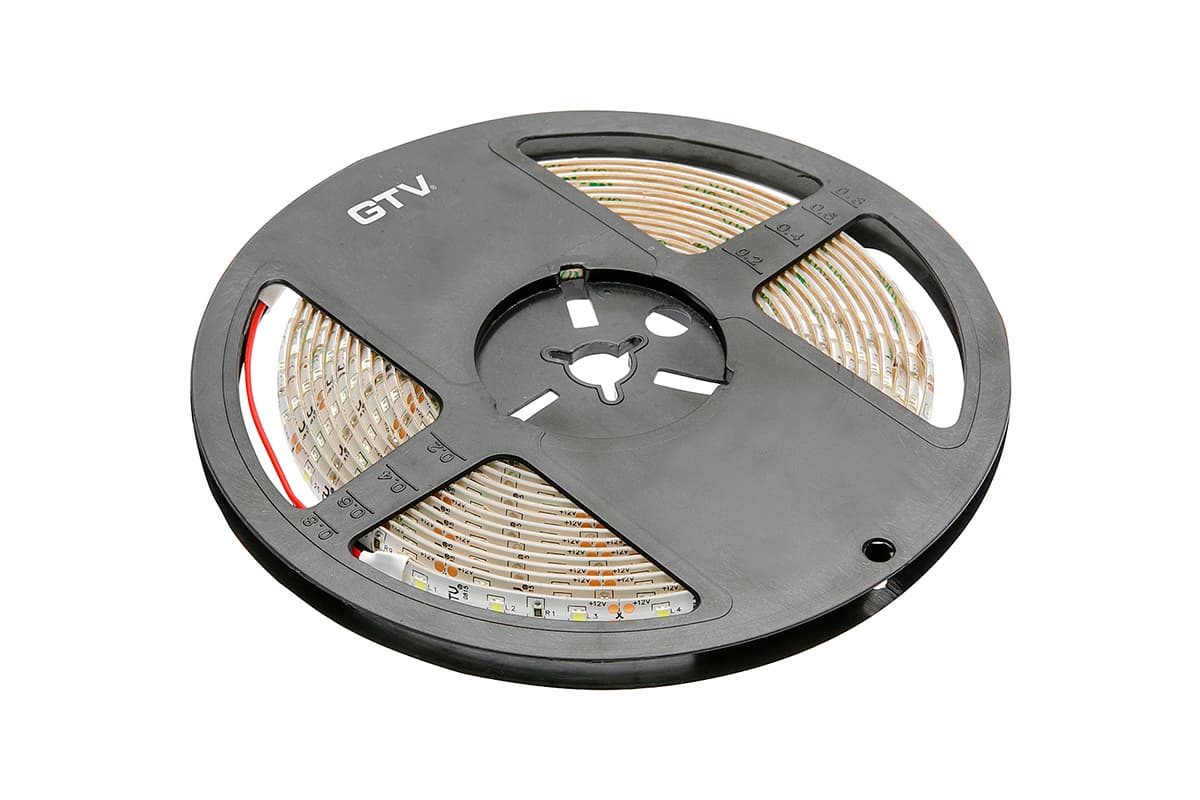 GTV LED traka 2835, 300 LED hladno bela, 33W, bez gela 8mm, rolna 5m, 12V, LD-2835-300-20-ZBN