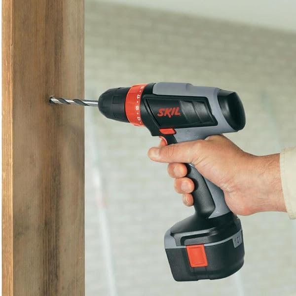 Akumulatorska bušilica / odvrtač Skil 2017 AA - slika 2