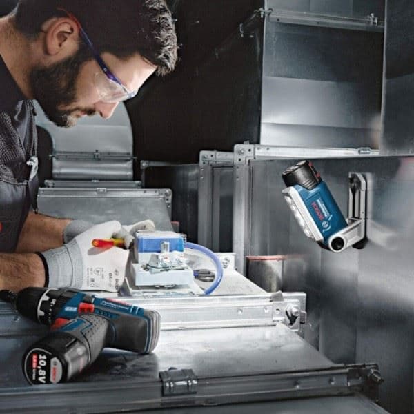 Bosch GLI 12V-330 Solo akumulatorska lampa, bez baterija - slika 4