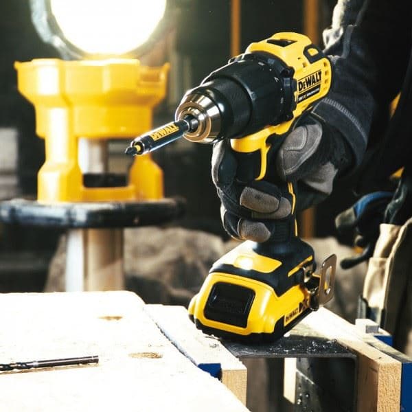 DeWalt DCD709D2T aku udarna bušilica - odvrtač, 2x2.0Ah, 18V - slika 4