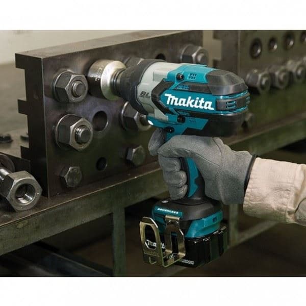 Makita DTW1001RTJ udarni odvrtač, 2x 5.0Ah - slika 3