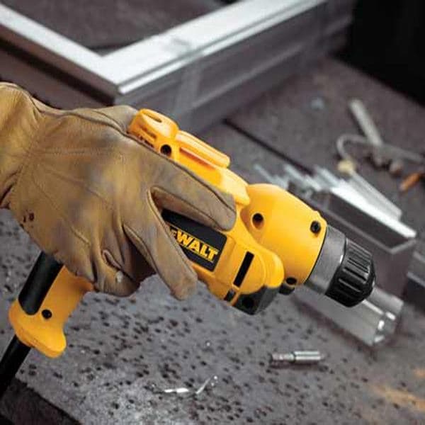 DeWalt DWD112S Električna bušilica, 710W 10 mm - slika 3