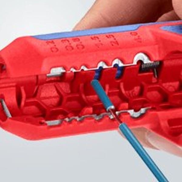 Knipex 16 95 01 SB ErgoStrip® Univerzalni alat za skidanje izolacije 135 mm - slika 4