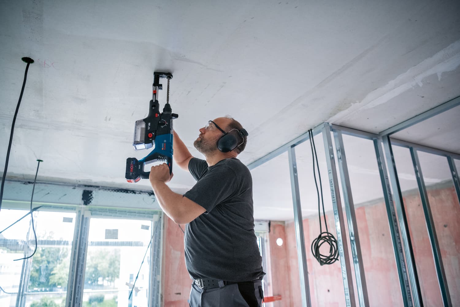 Bosch Hamer bušilica GBH 18V-28 D, 0611919005 - slika 6