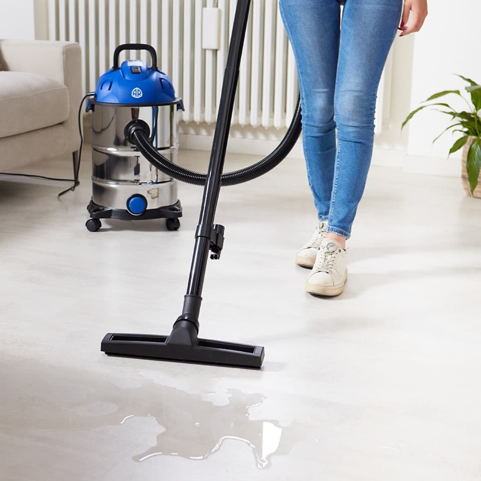 Annovi Reverberi AR 3670 usisivač za suvo i mokro usisavanje sa funkcijom duvanja, 30l, 1600W - slika 5