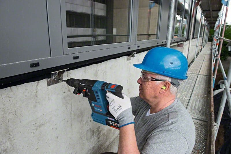 Bosch GBH 18V-26 F Solo, akumulatorska bušilica sa dodatnim futerom - slika 17