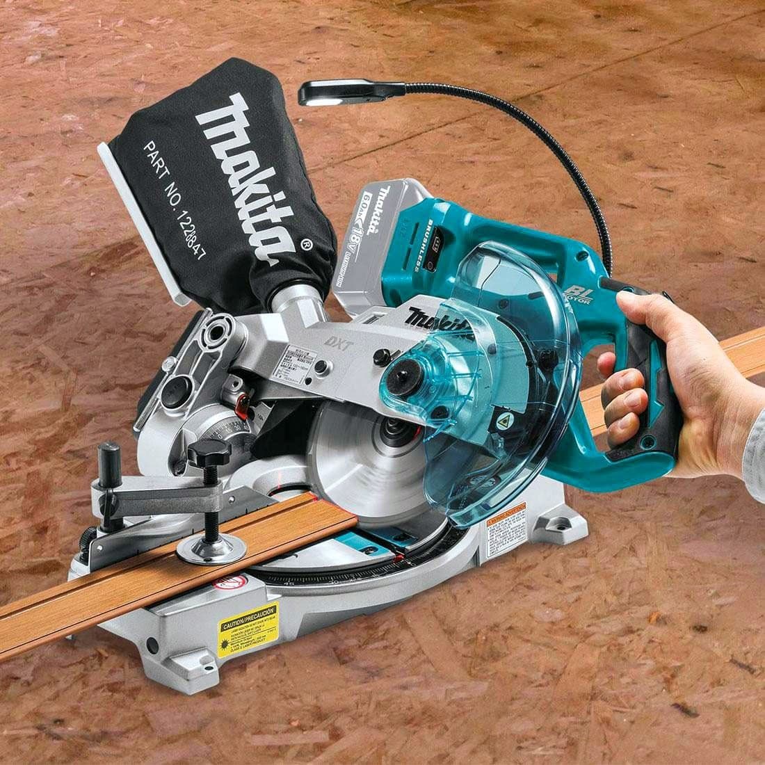 Makita DLS600Z Akumulatorska testera za koso sečenje, bez baterija i punjača - slika 4