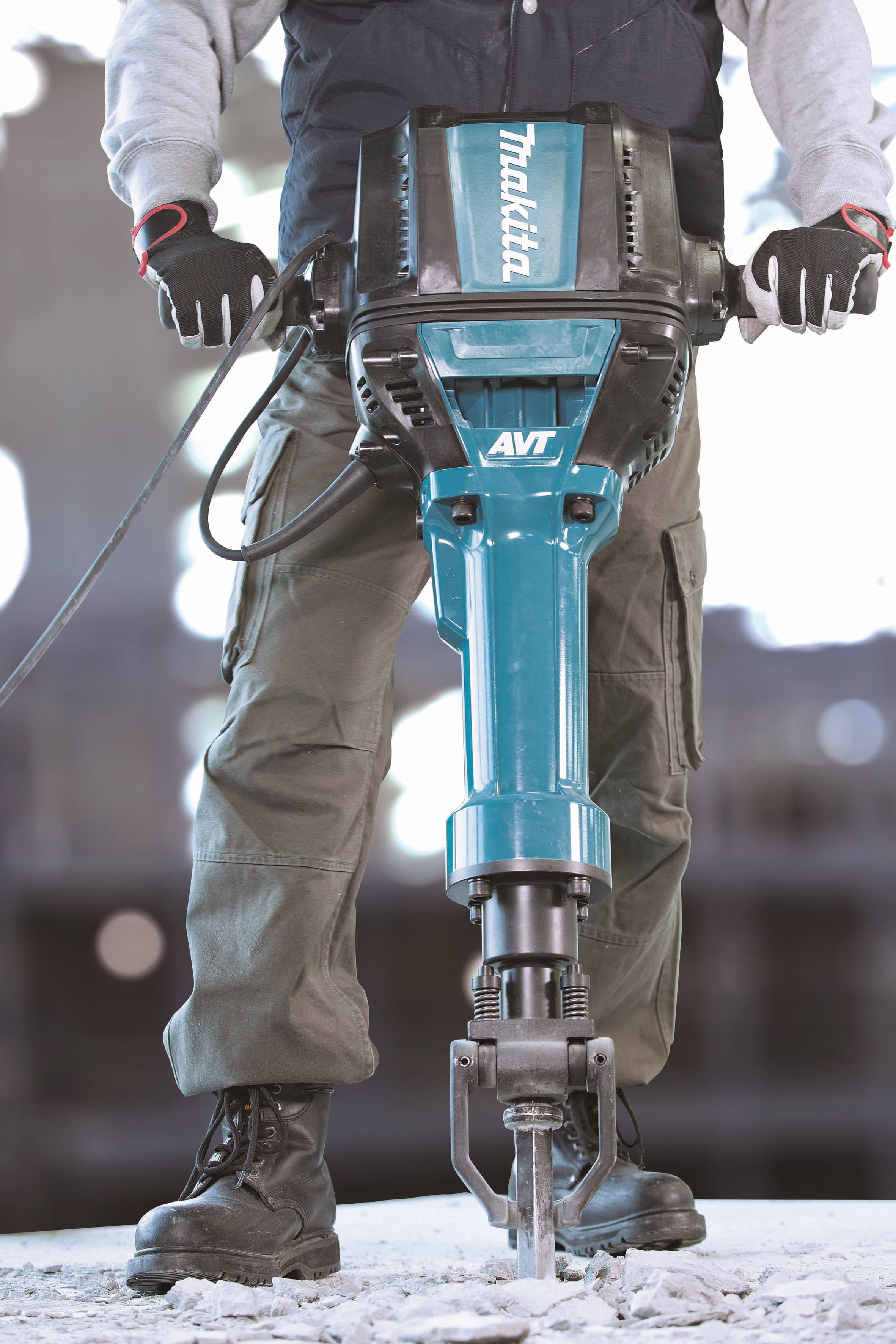 Makita HM1812 Čekić za rušenje, 2.000W - slika 3