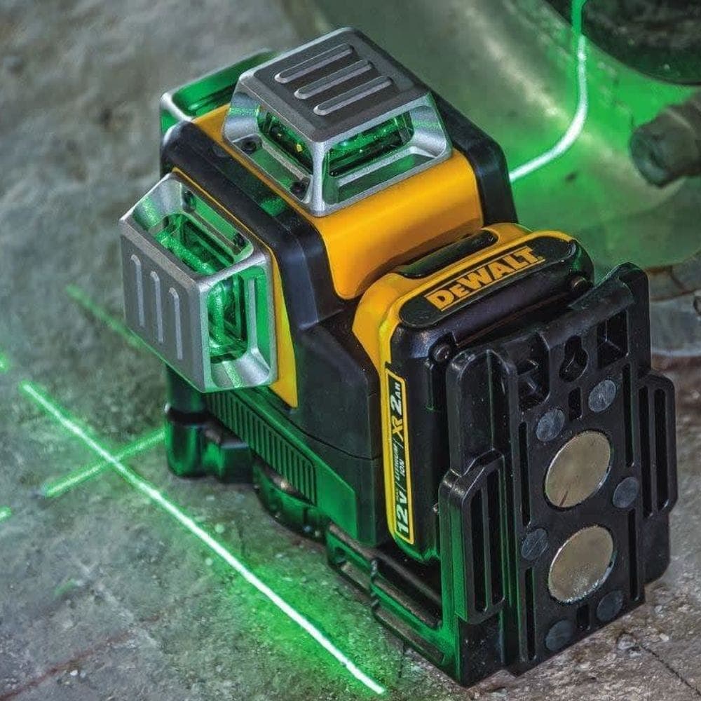DeWalt DCE089D1G laser linijski, zeleni zrak, 3x360°, 12V - slika 7