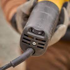 Stanley FMEG225VS Ugaona brusilica 1100W 125mm - slika 3