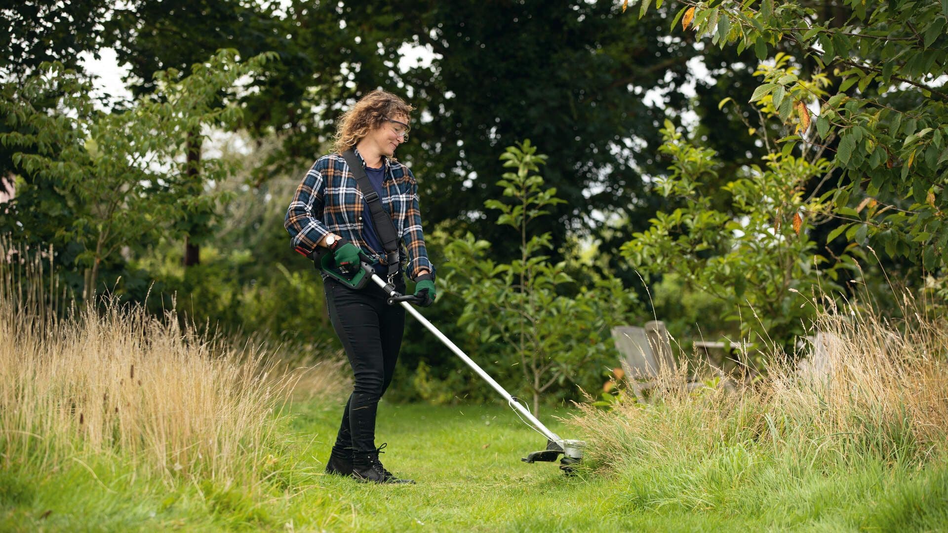 Bosch AdvancedGrassCut 36V-33 Akumulatorski trimer za travu, 36V 2.0 Ah 06008C1K00 - slika 6