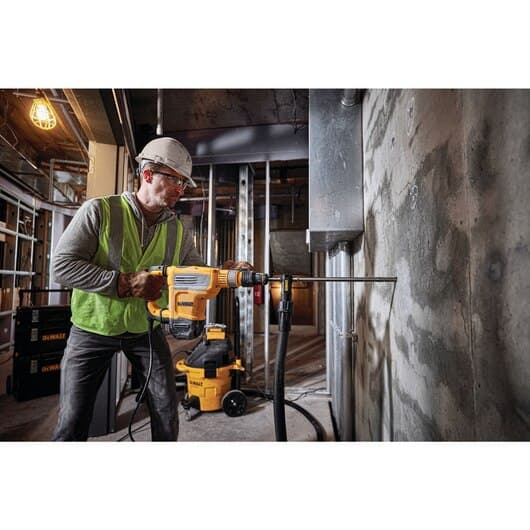 DeWalt D25614K Elektro pneumatski čekić SDS Max, 1.350 W - slika 3