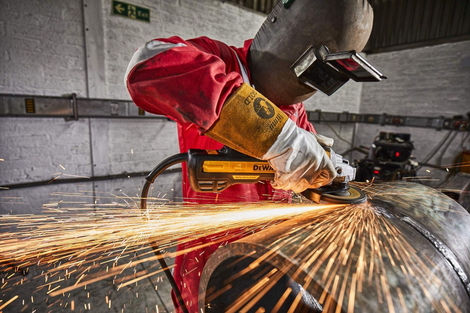 DeWalt DWE4357 Ugaona brusilica, 1.700W, 125mm - slika 4